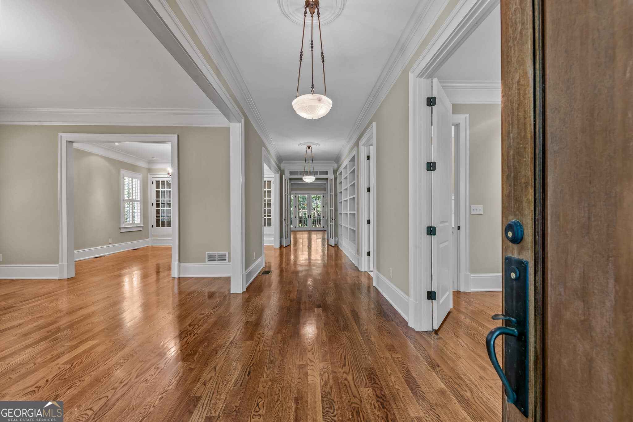 3 bedroom, 3 bathroom, 3,928 sq ft single family residence for sale at 763 Hunter Street, Madison, GA 30650 — photo 8