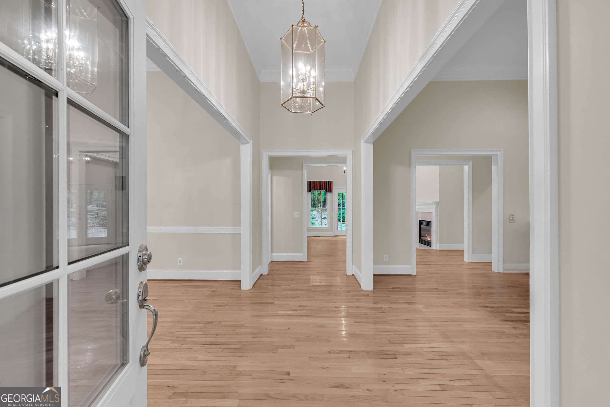 3 bedroom, 2.5 bathroom, 2,839 sq ft single family residence for sale at 122 Grand Oaks Drive, Clarkesville, GA 30523 — photo 3