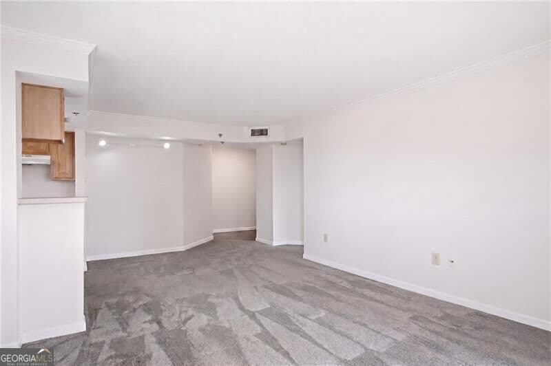 1 bedroom, 1 bathroom, 769 sq ft condominium for sale at 795 Hammond Drive 1912, Atlanta, GA 30328 — photo 9
