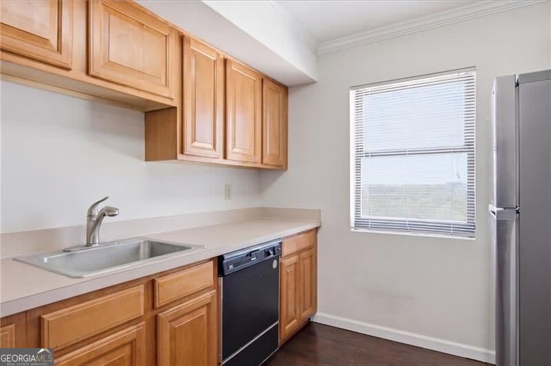 1 bedroom, 1 bathroom, 769 sq ft condominium for sale at 795 Hammond Drive 1912, Atlanta, GA 30328 — photo 10