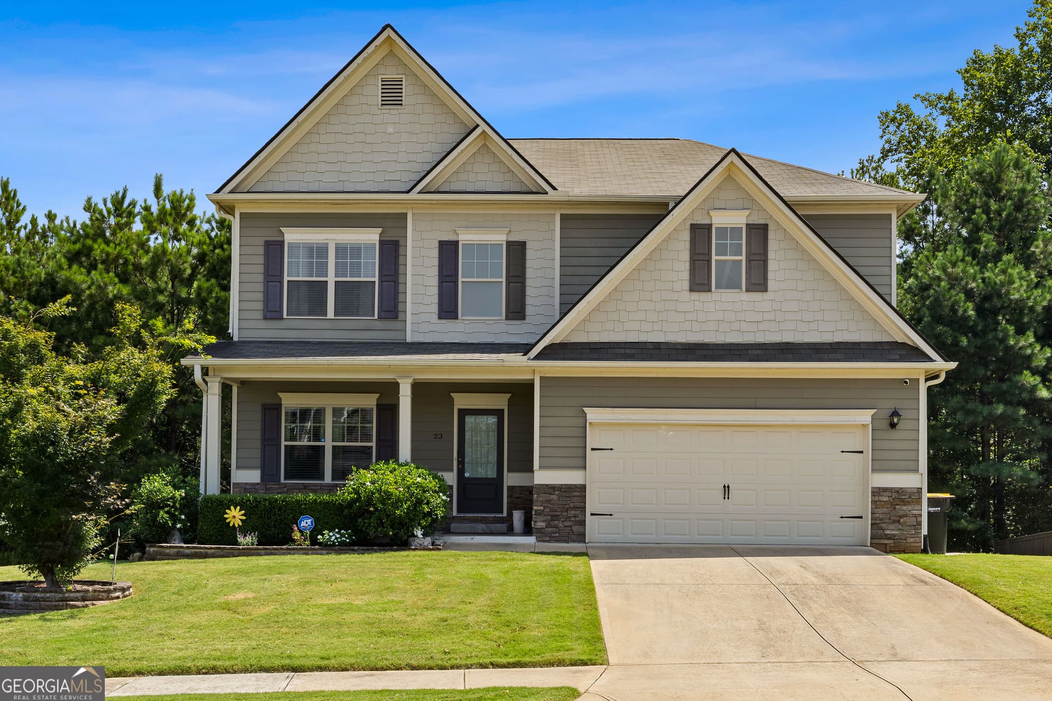 4 bedroom, 3.5 bathroom, 3,046 sq ft single family residence for sale at 23 Carrington Way, Newnan, GA 30265 — photo 1 of 52