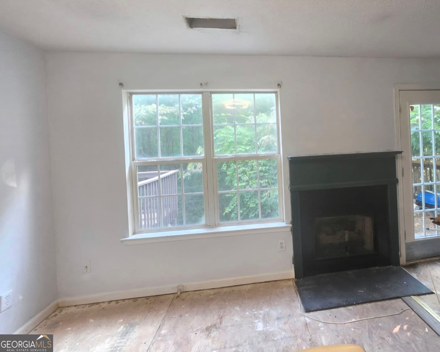 2 bedroom, 2.5 bathroom, 1,216 sq ft condominium for sale at 6723 Gallant Court 28, Mableton, GA 30126 — photo 8
