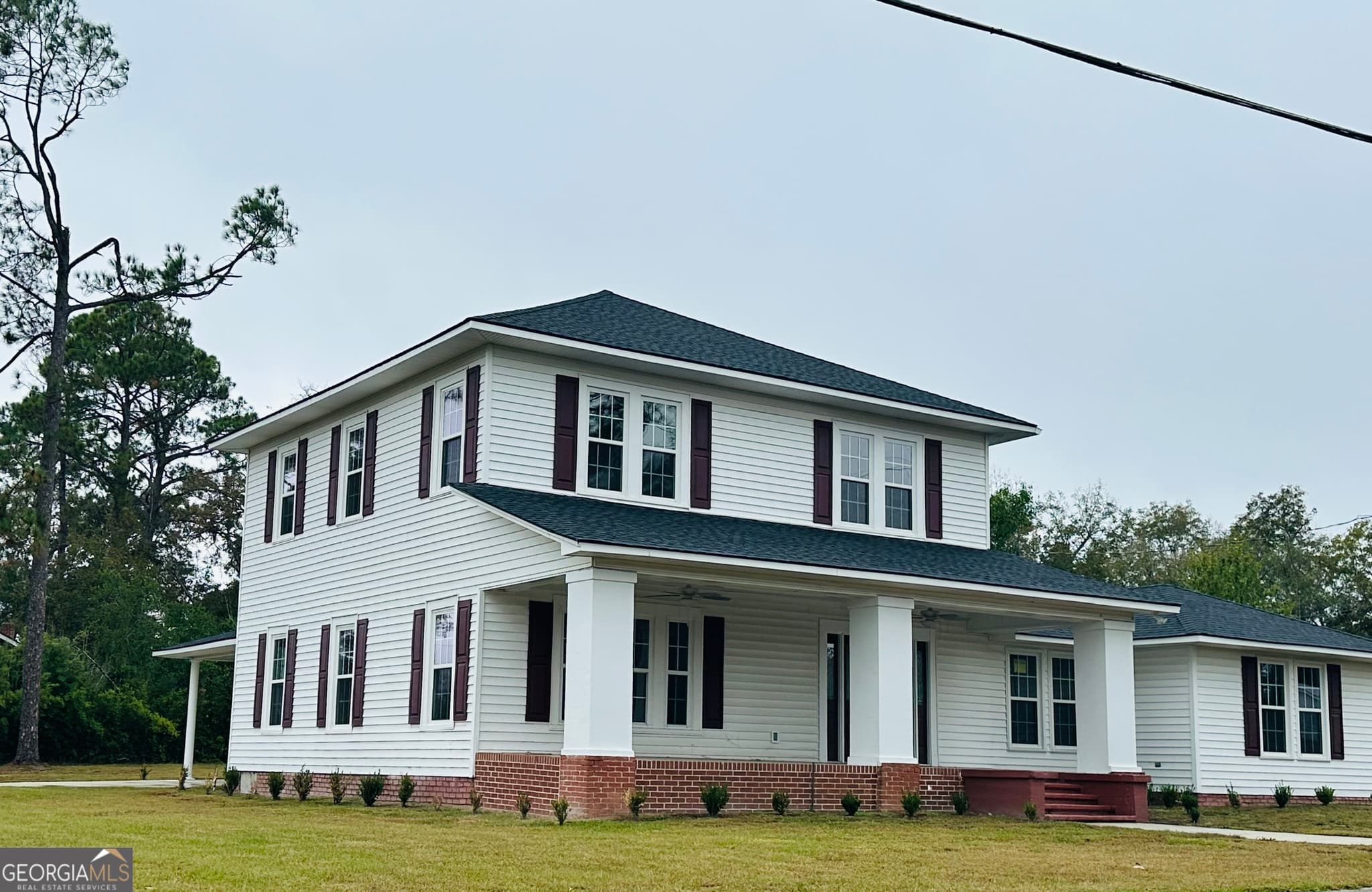 4 bedroom, 2.5 bathroom, 3,013 sq ft single family residence for sale at 78 2nd Avenue, Mcrae-Helena, GA 31055 — photo 2