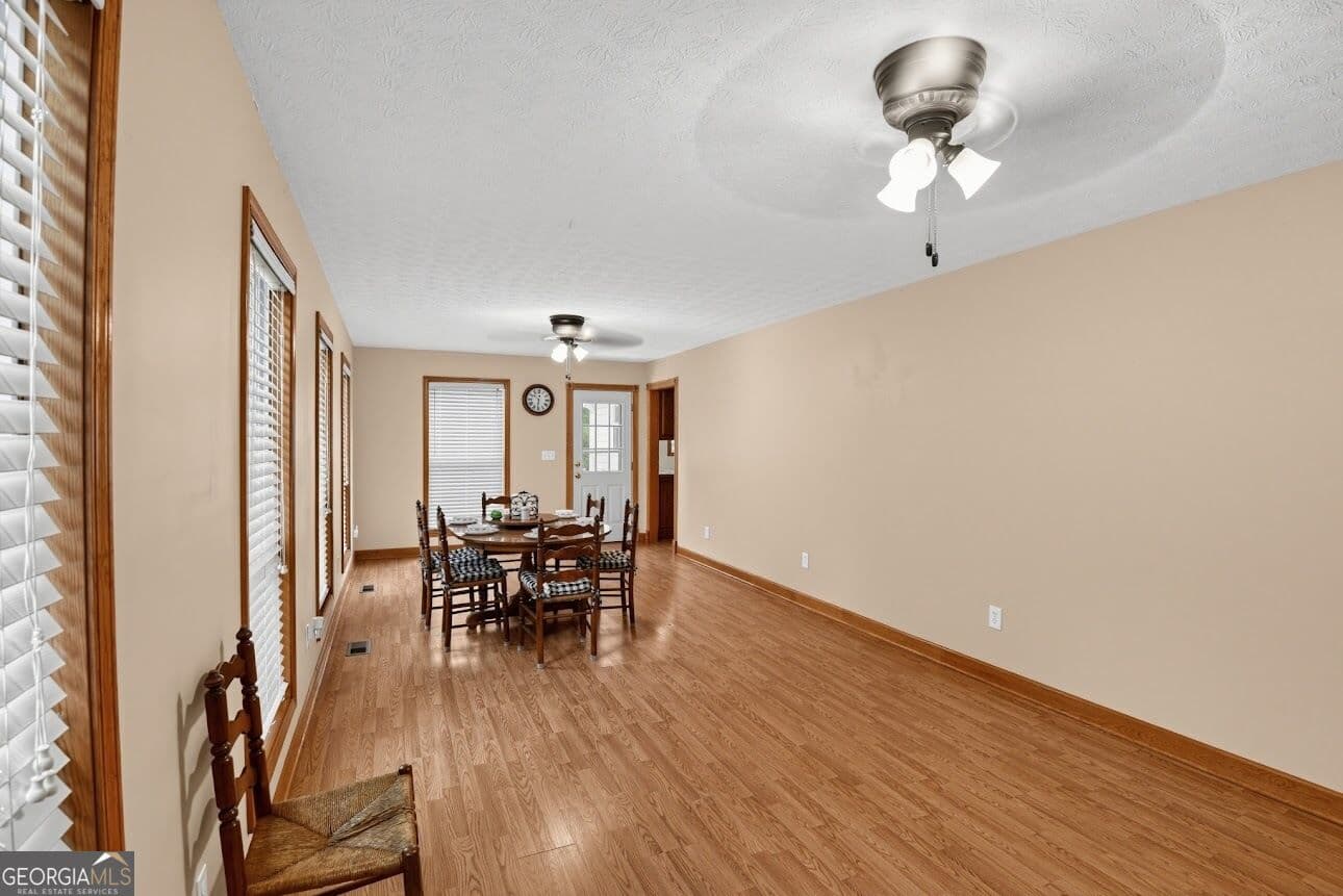 6 bedroom, 4 bathroom single family residence for sale at 5163 W Chapel Hill Road, Douglasville, GA 30135 — photo 6