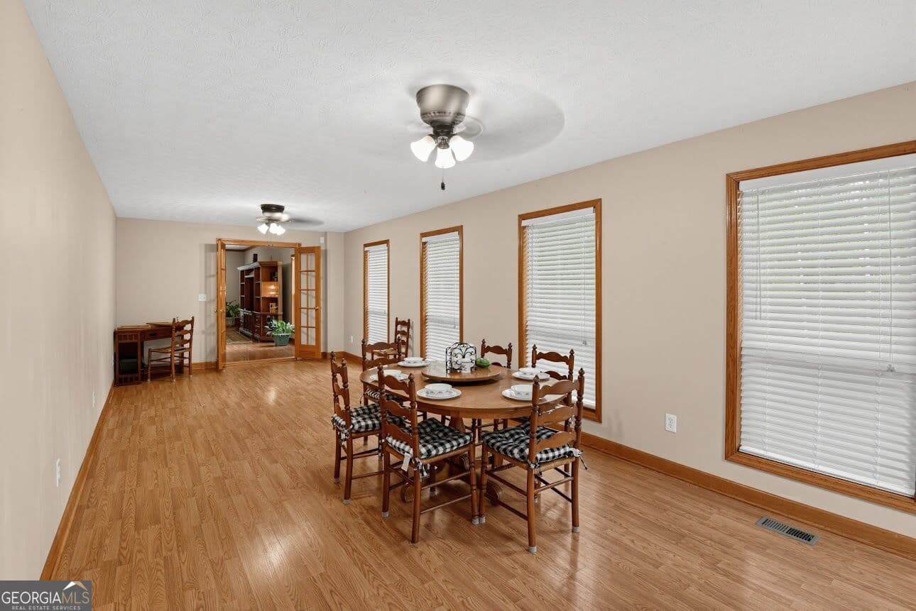 6 bedroom, 4 bathroom single family residence for sale at 5163 W Chapel Hill Road, Douglasville, GA 30135 — photo 5