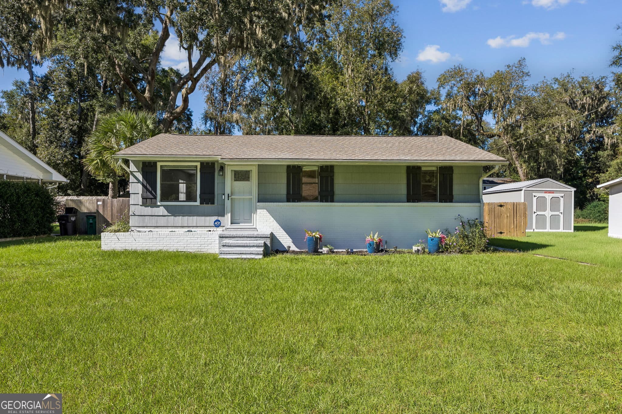 3 bedroom, 2 bathroom, 1,280 sq ft single family residence under contract at 125 Borrell Boulevard, St. Marys, GA 31558