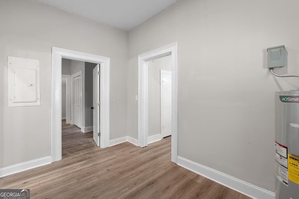 3 bedroom, 2 bathroom, 1,389 sq ft single family residence for sale at 111 Elm Street, Griffin, GA 30223 — photo 7