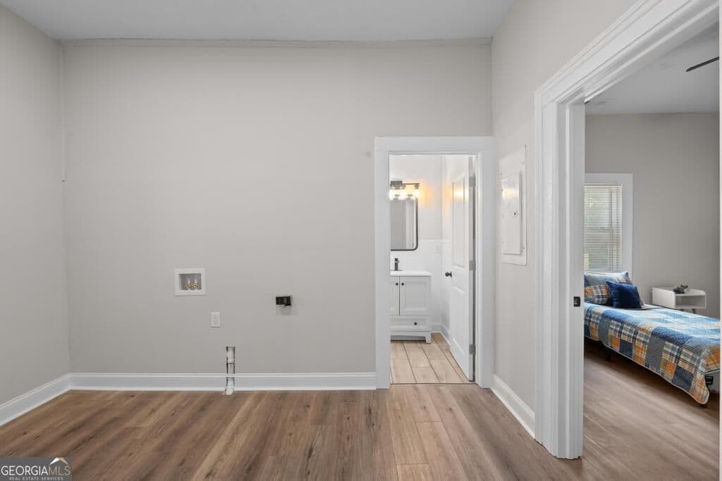 3 bedroom, 2 bathroom, 1,389 sq ft single family residence for sale at 111 Elm Street, Griffin, GA 30223 — photo 8