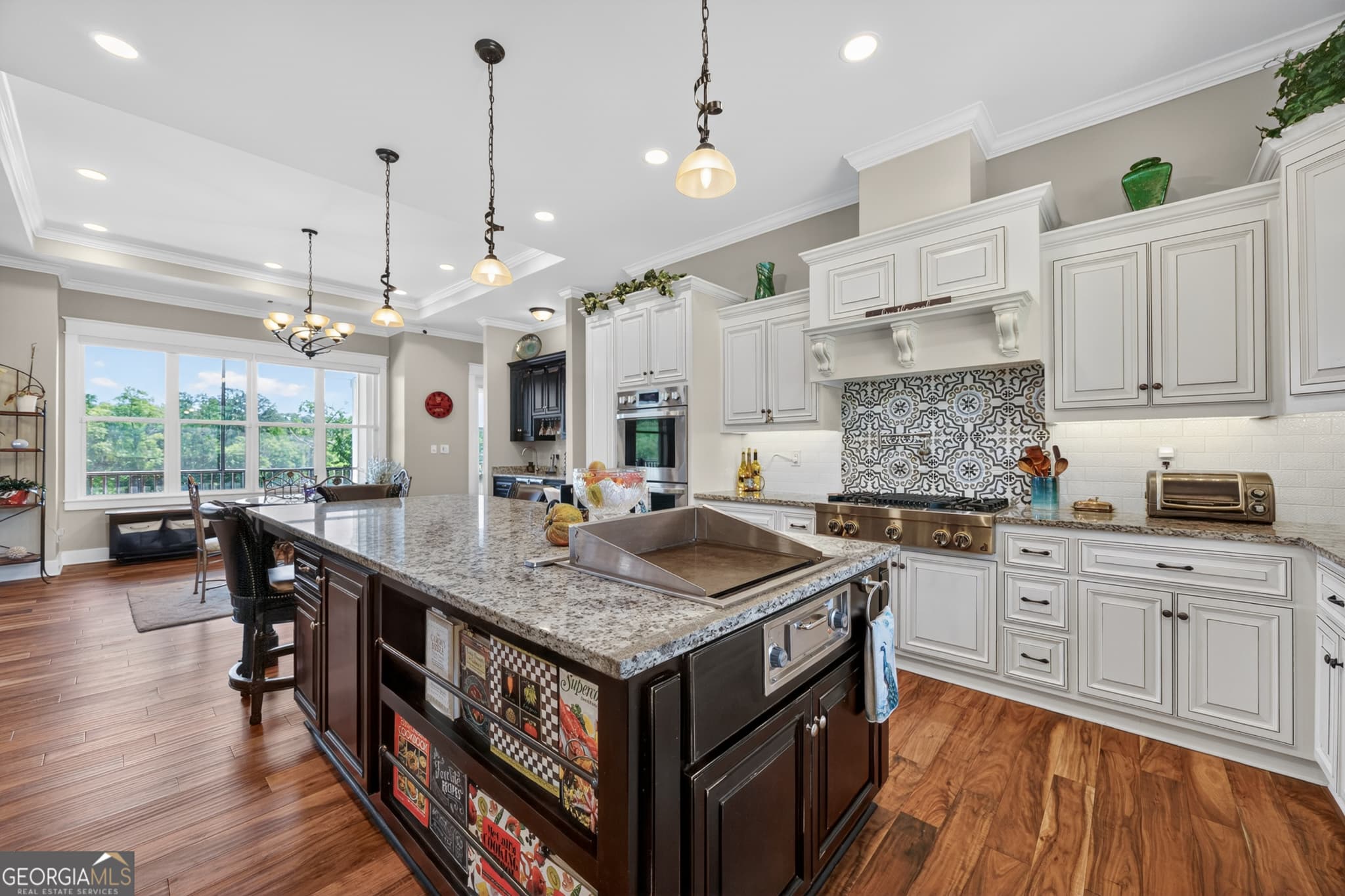 5 bedroom, 4.5 bathroom, 4,926 sq ft single family residence for sale at 7287 Moseley Dixon Road, Macon, GA 31220 — photo 3