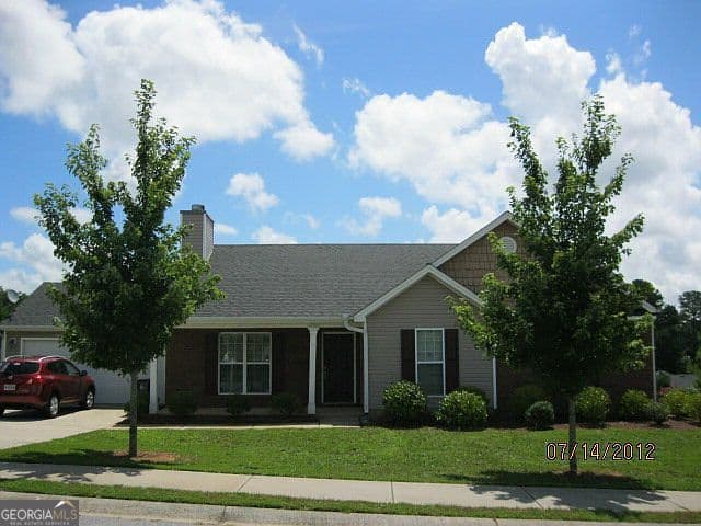 3 bedroom, 2 bathroom, 1,517 sq ft single family residence for rent at 340 Sarah Drive, Athens, GA 30606 for $1,850 a month — photo 1 of 1