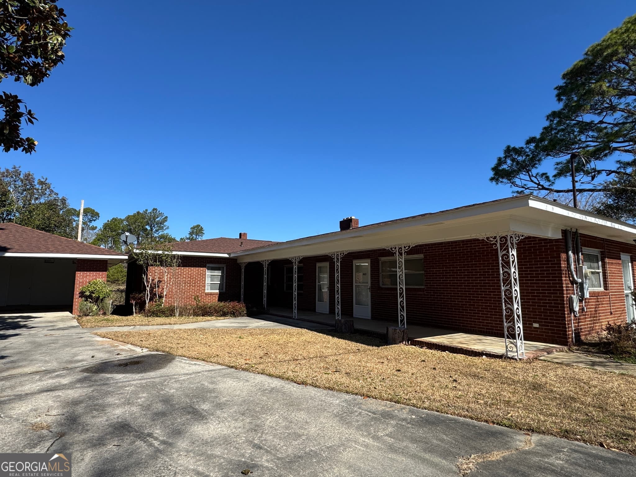 3 bedroom, 2 bathroom, 2,587 sq ft single family residence for sale at 465 Cedar Street, Metter, GA 30439 — photo 2
