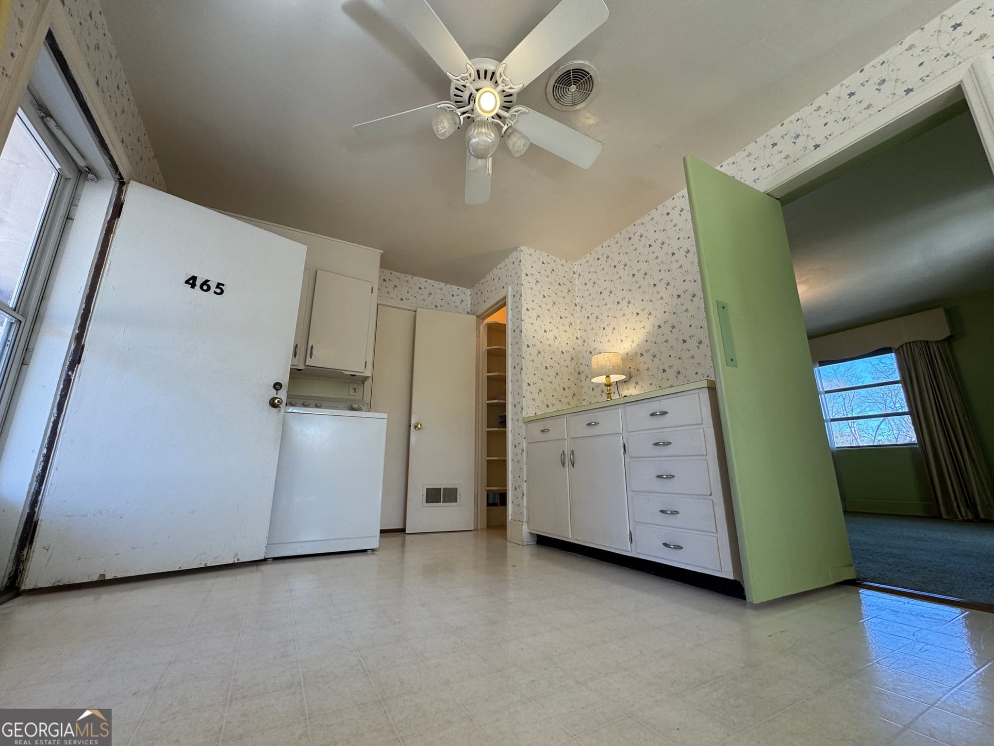 3 bedroom, 2 bathroom, 2,587 sq ft single family residence for sale at 465 Cedar Street, Metter, GA 30439 — photo 6