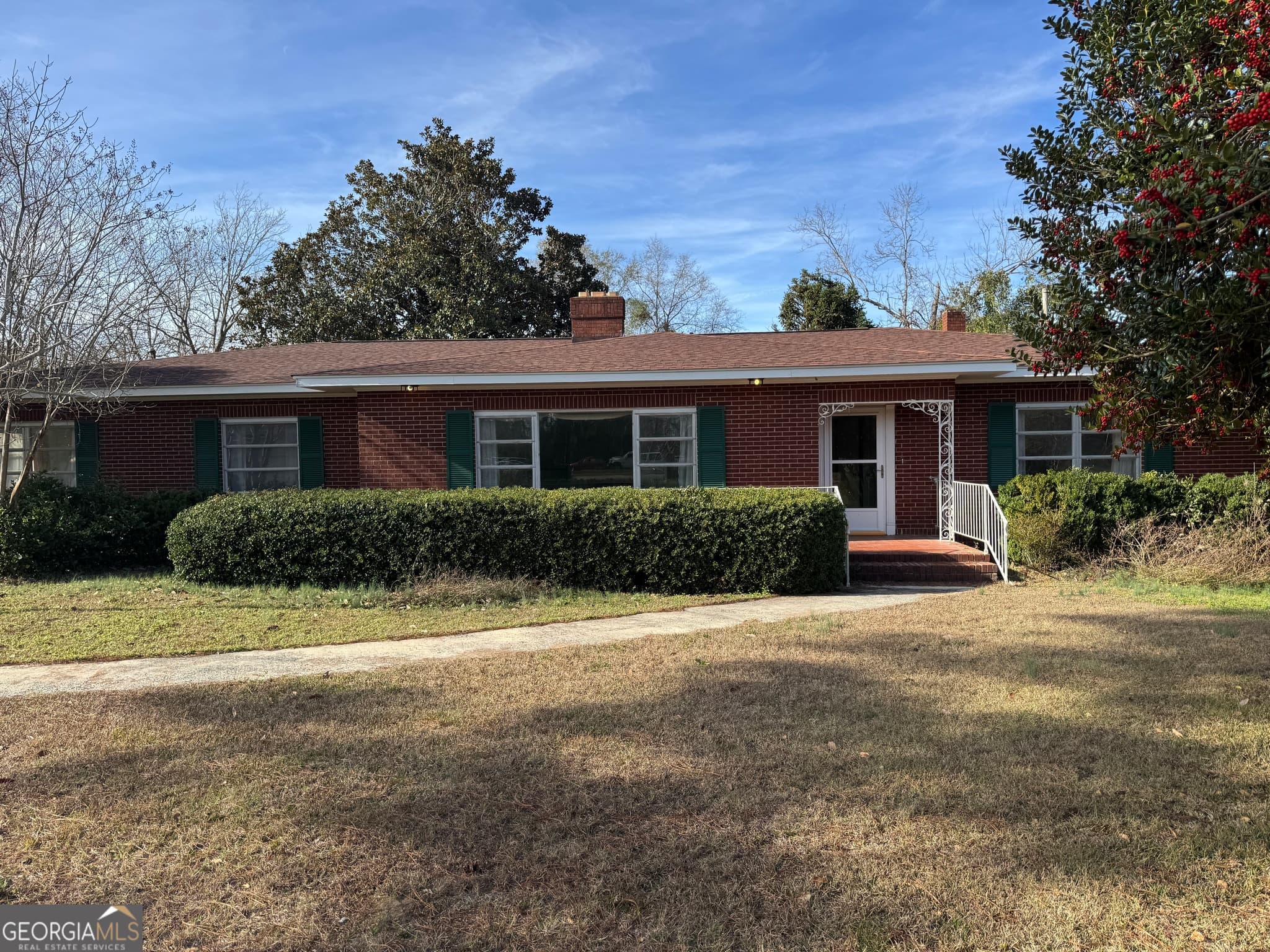 3 bedroom, 2 bathroom, 2,587 sq ft single family residence for sale at 465 Cedar Street, Metter, GA 30439 — photo 1 of 47