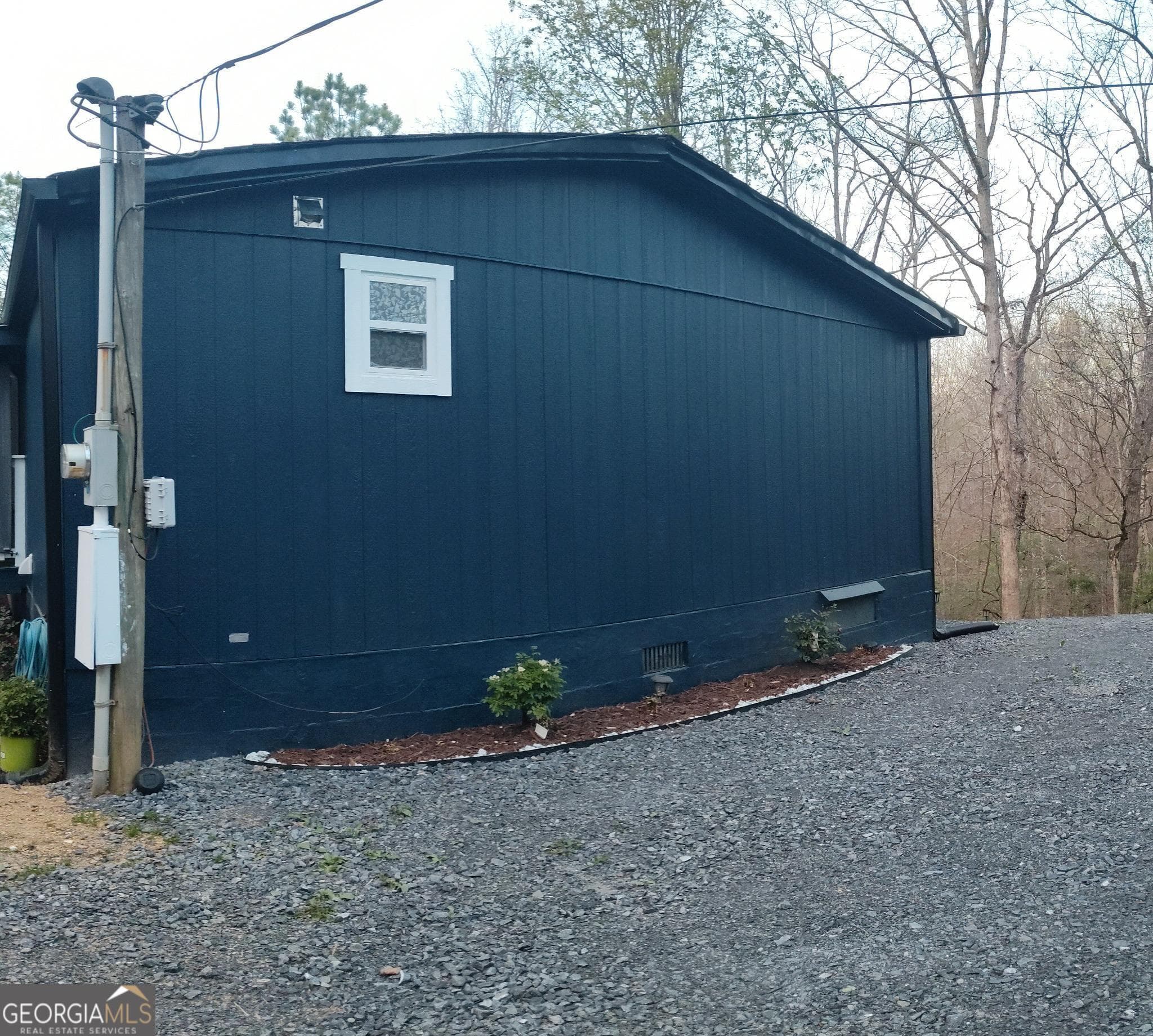 2 bedroom, 2 bathroom, 1,152 sq ft manufactured home,single family residence for sale at 62 Short Oak Road, Chatsworth, GA 30705 — photo 8