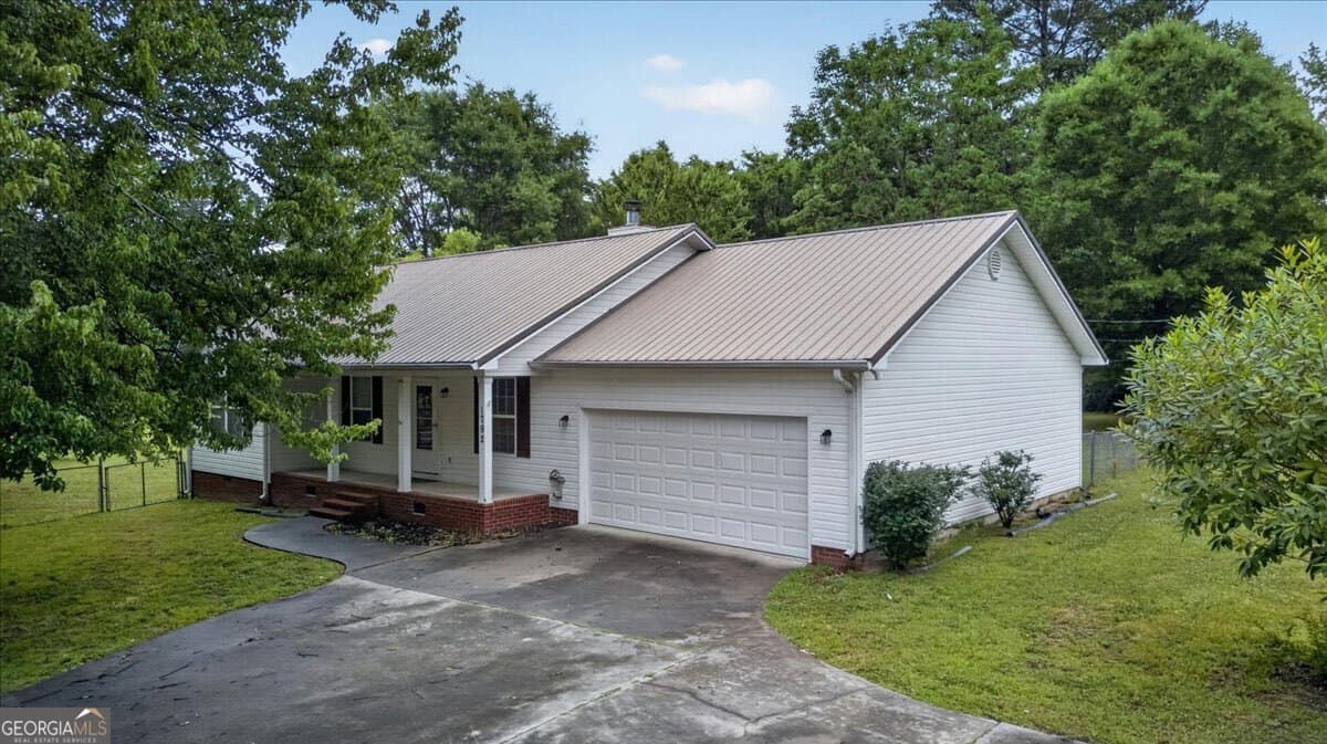3 bedroom, 2 bathroom, 1,395 sq ft single family residence sold at 1792 Fullers Chapel Road, Chatsworth, GA 30705