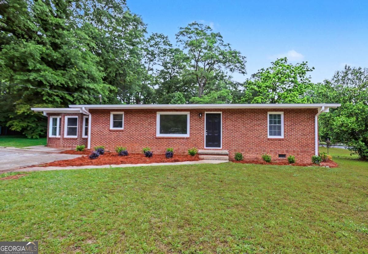4 bedroom, 2 bathroom, 1,361 sq ft single family residence sold at 420 Georgia Avenue, Fayetteville, GA 30214