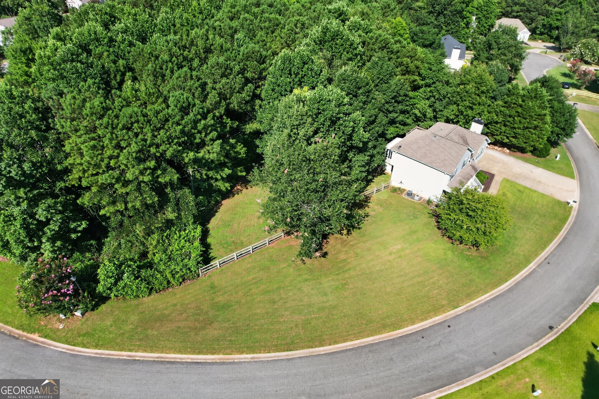 4 bedroom, 3 bathroom, 2,380 sq ft single family residence for sale at 115 Nelson Ridge Drive, Ball Ground, GA 30107 — photo 5