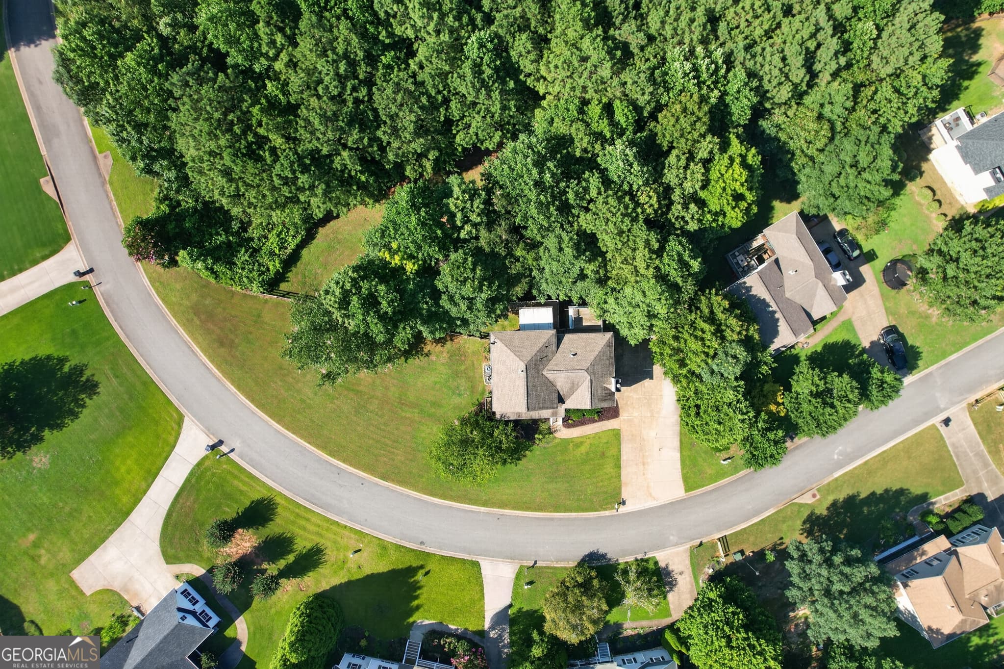 4 bedroom, 3 bathroom, 2,380 sq ft single family residence for sale at 115 Nelson Ridge Drive, Ball Ground, GA 30107 — photo 10