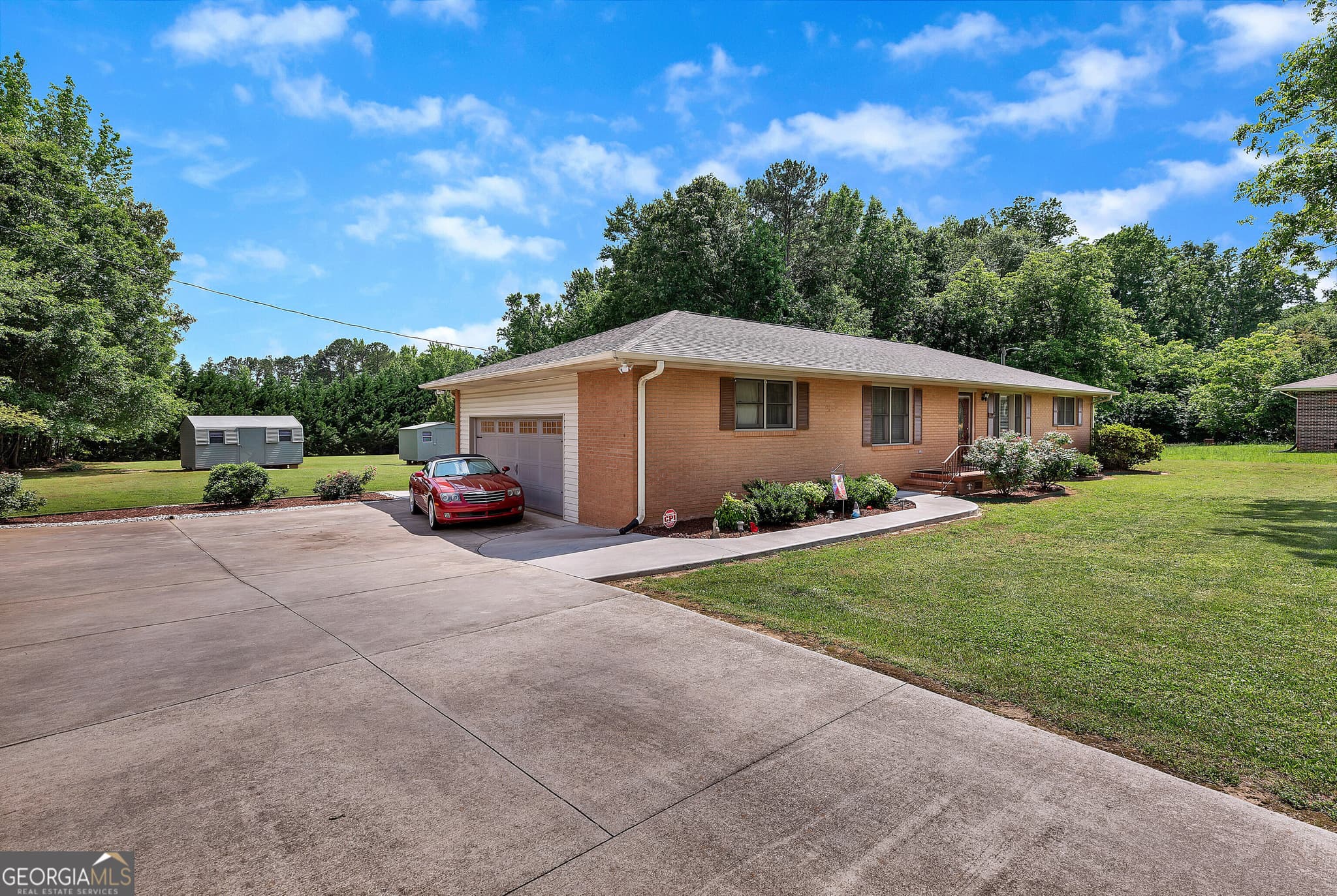 3 bedroom, 2 bathroom single family residence sold at 3040 Sunset Forest, Anderson, SC 29626