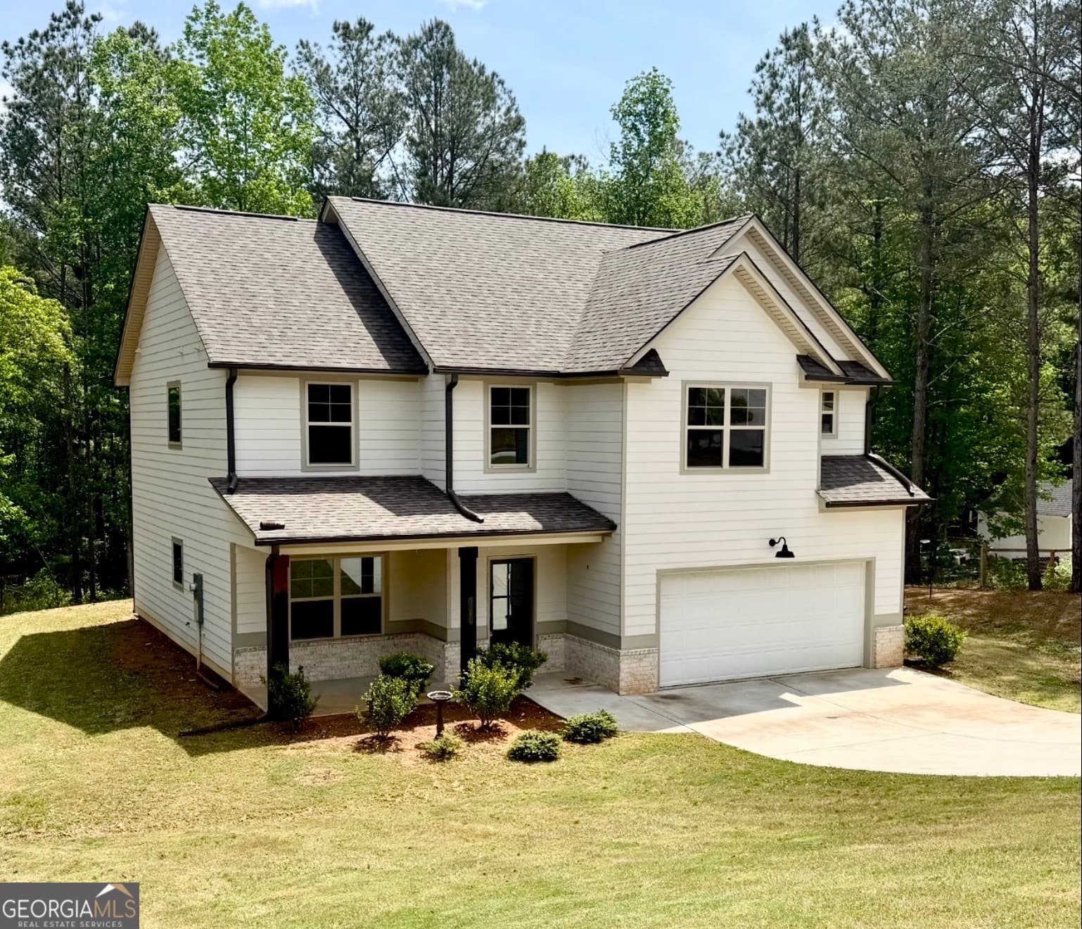 4 bedroom, 3.5 bathroom, 2,373 sq ft single family residence for sale at 1180 Awenasa Drive, Villa Rica, GA 30180 — photo 2