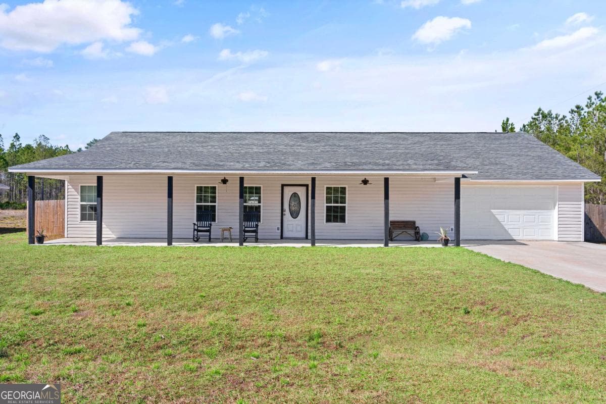 825 Red Hawk Drive, Waynesville, GA 31566 — most recent listing photo