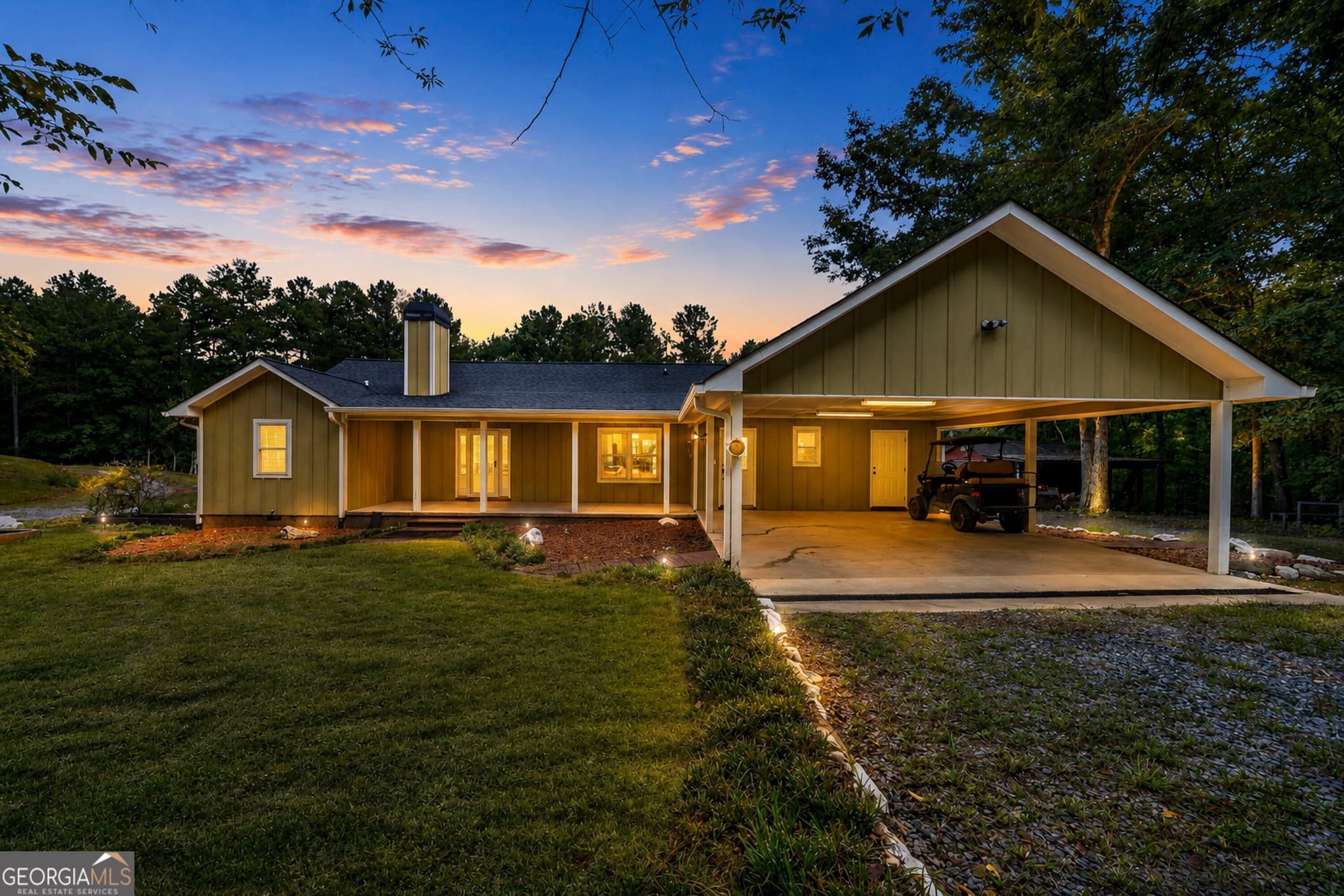 3 bedroom, 2.5 bathroom, 1,996 sq ft single family residence for sale at 224 Covey Road, Milledgeville, GA 31061