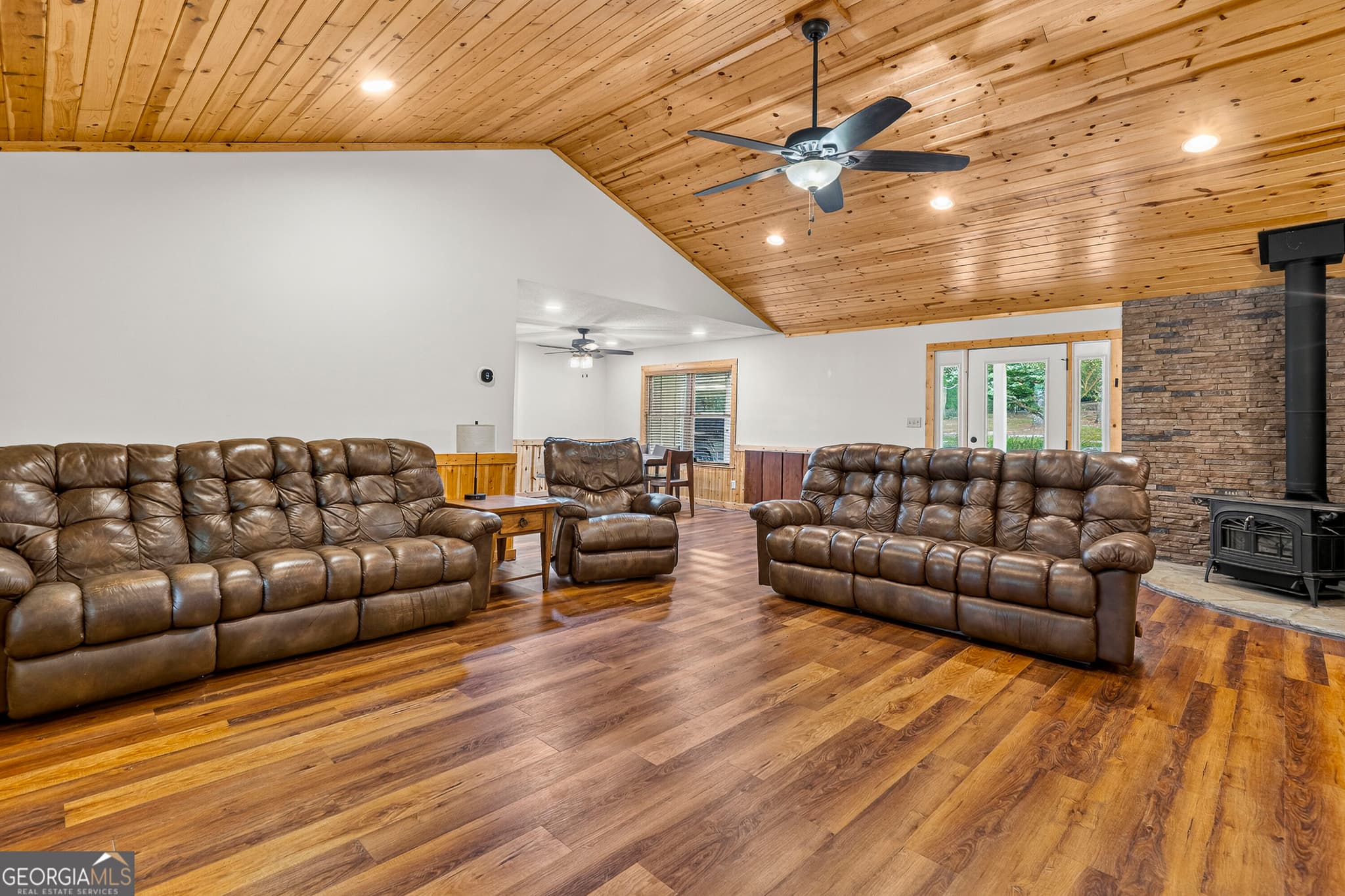 3 bedroom, 2.5 bathroom, 1,996 sq ft single family residence for sale at 224 Covey Road, Milledgeville, GA 31061 — photo 10