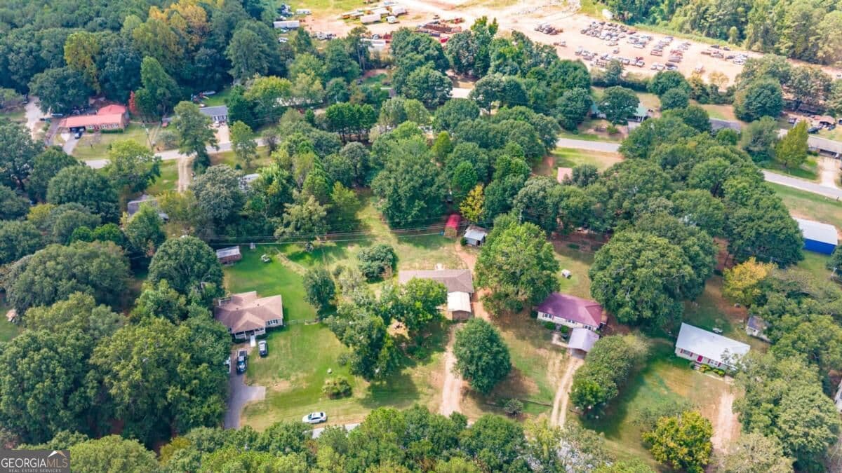 2 bedroom, 1 bathroom, 1,248 sq ft single family residence for sale at 124 Piedmont Road, Hull, GA 30646 — photo 7