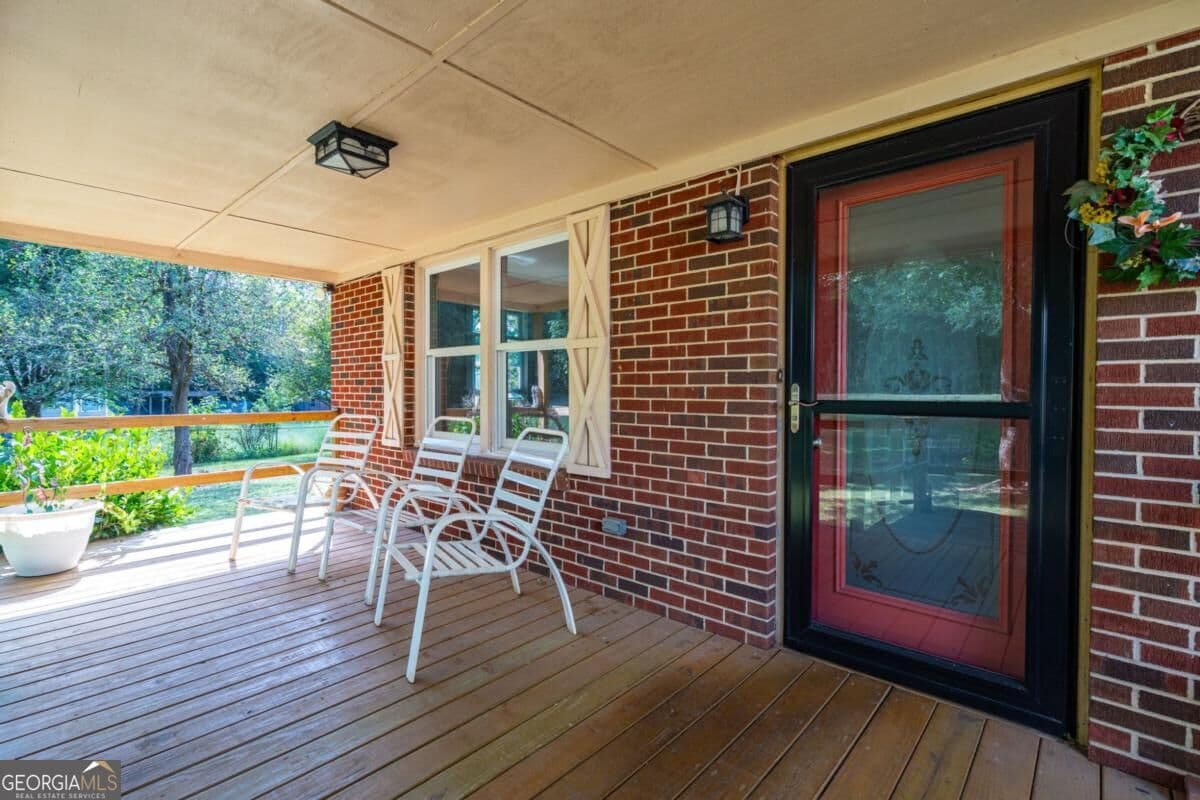 2 bedroom, 1 bathroom, 1,248 sq ft single family residence for sale at 124 Piedmont Road, Hull, GA 30646 — photo 10
