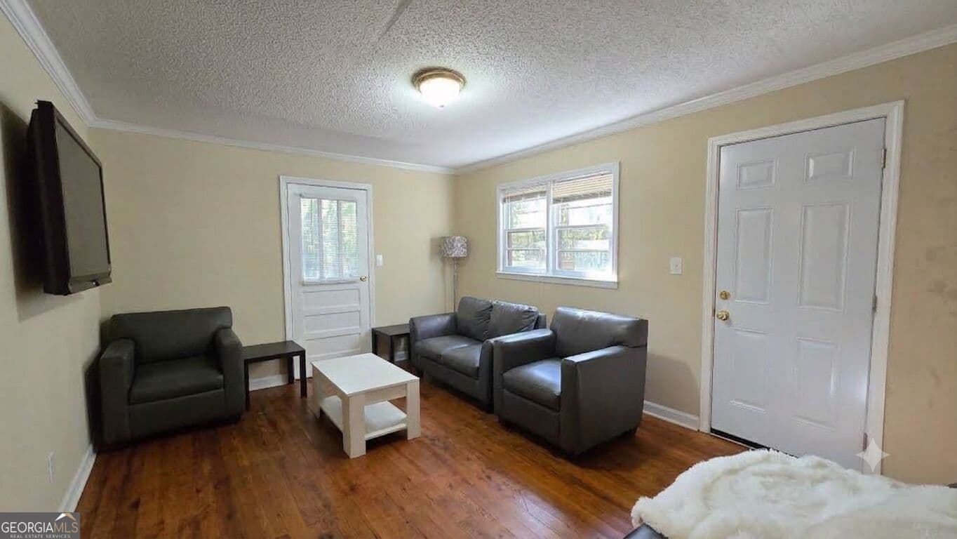 3 bedroom, 1 bathroom, 1,036 sq ft single family residence for sale at 377 Dock Hyde Road, Carrollton, GA 30116 — photo 3