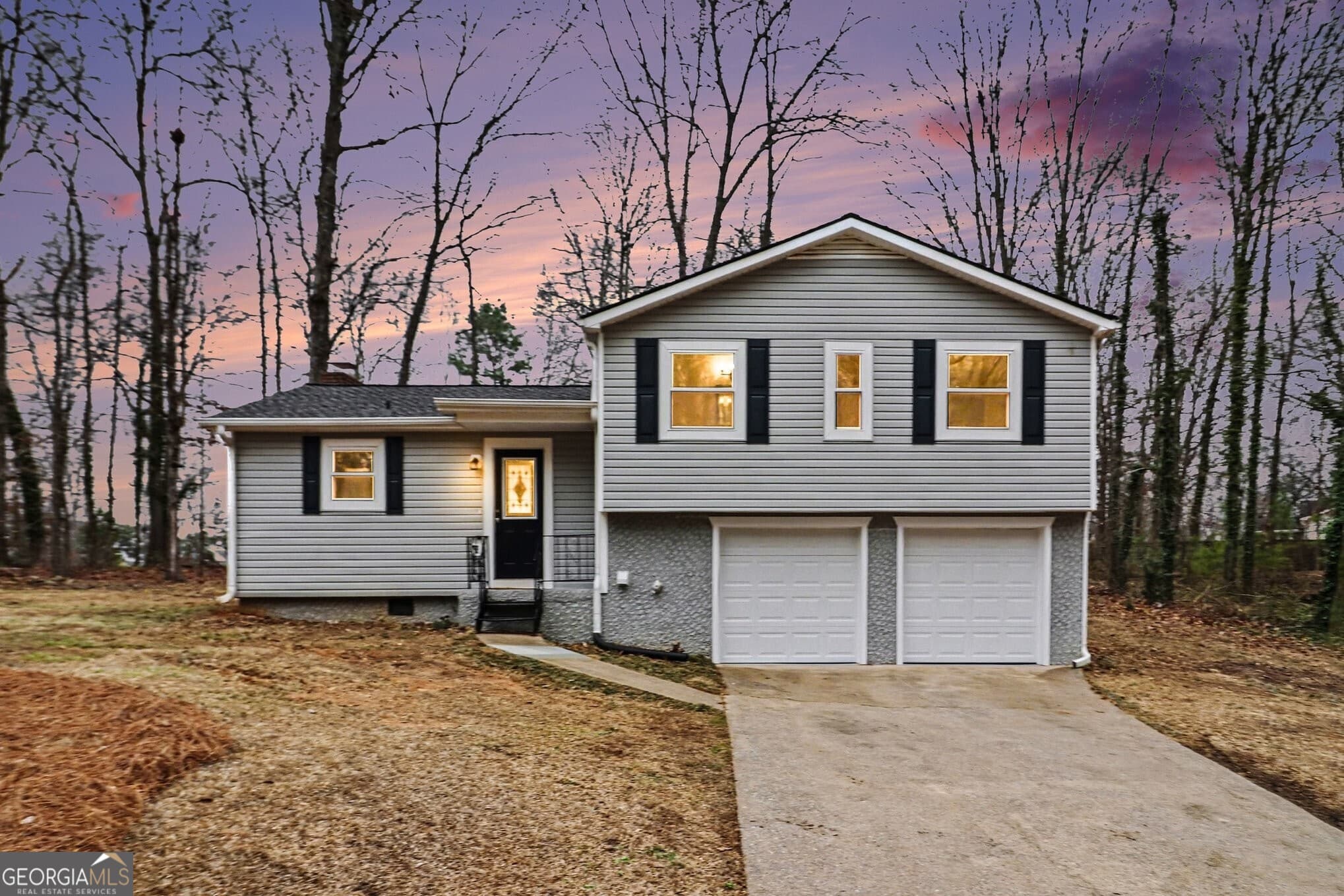 3 bedroom, 2 bathroom, 1,284 sq ft single family residence for sale at 3864 YEAGER Road, Douglasville, GA 30135 — photo 2