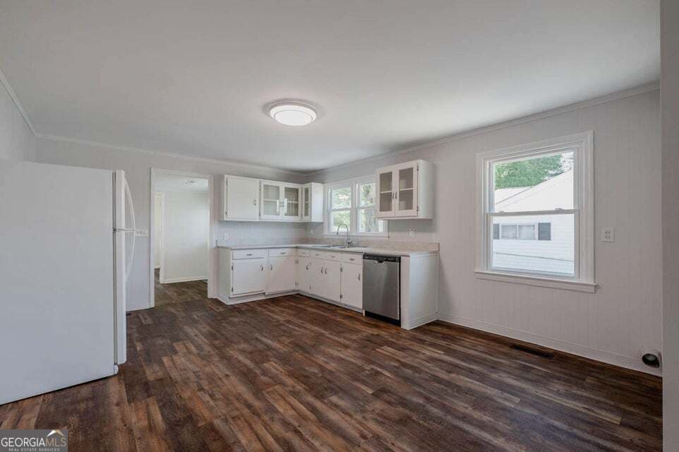 3 bedroom, 2 bathroom, 1,356 sq ft single family residence for sale at 405 Andrews Street, Rossville, GA 30741 — photo 8