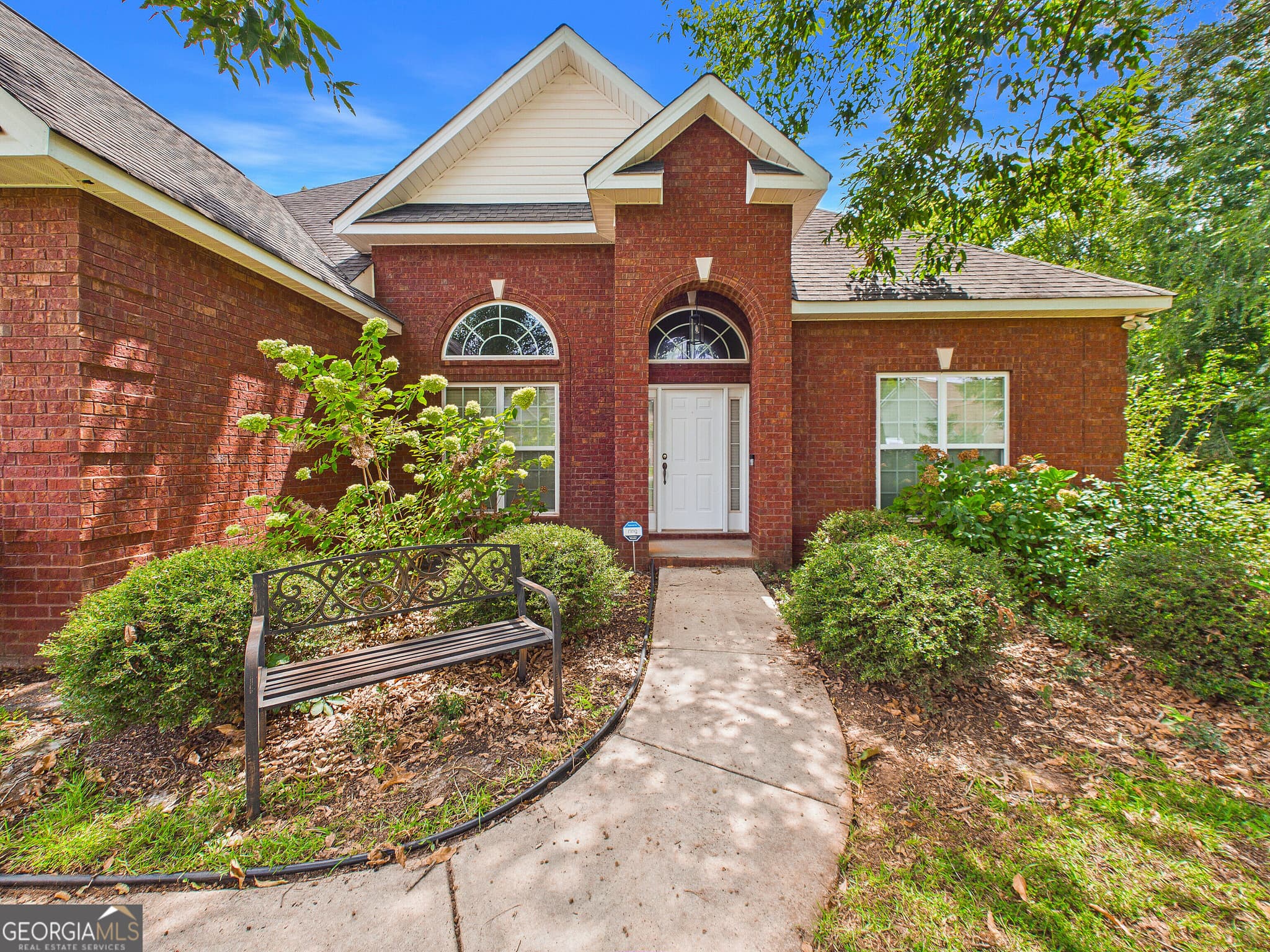 3 bedroom, 2.5 bathroom, 2,765 sq ft single family residence for sale at 115 Dora Lane, Byron, GA 31008 — photo 9