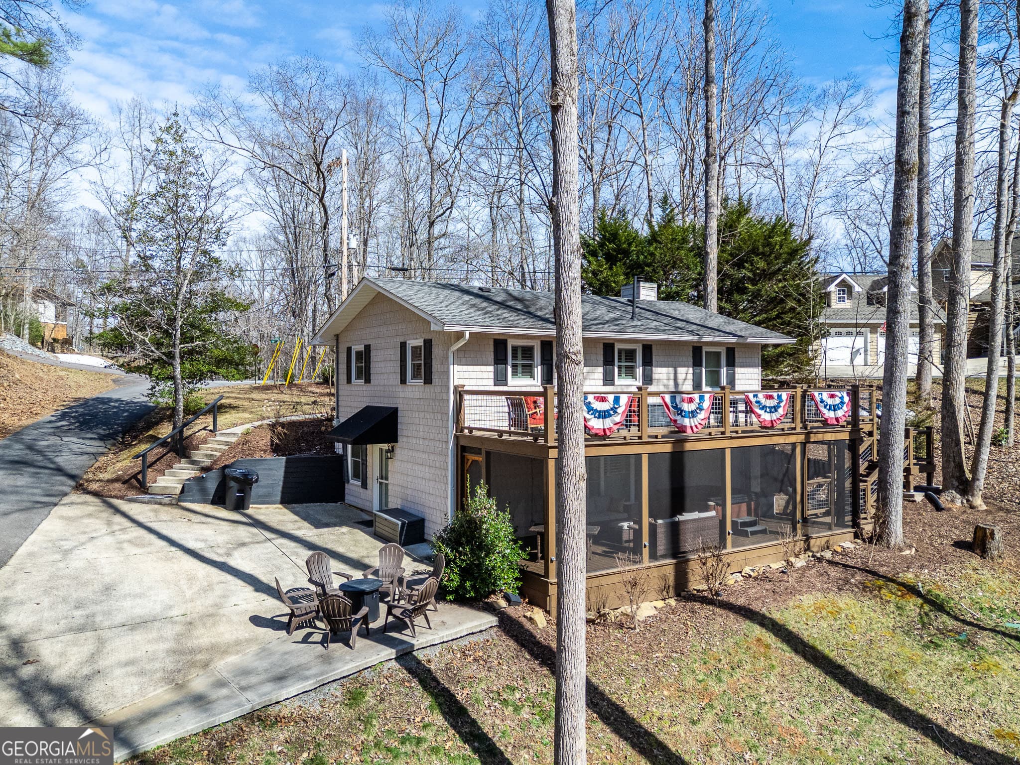 2 bedroom, 2 bathroom, 1,632 sq ft single family residence for sale at 15 Lonesome Pine, Murphy, NC 28906