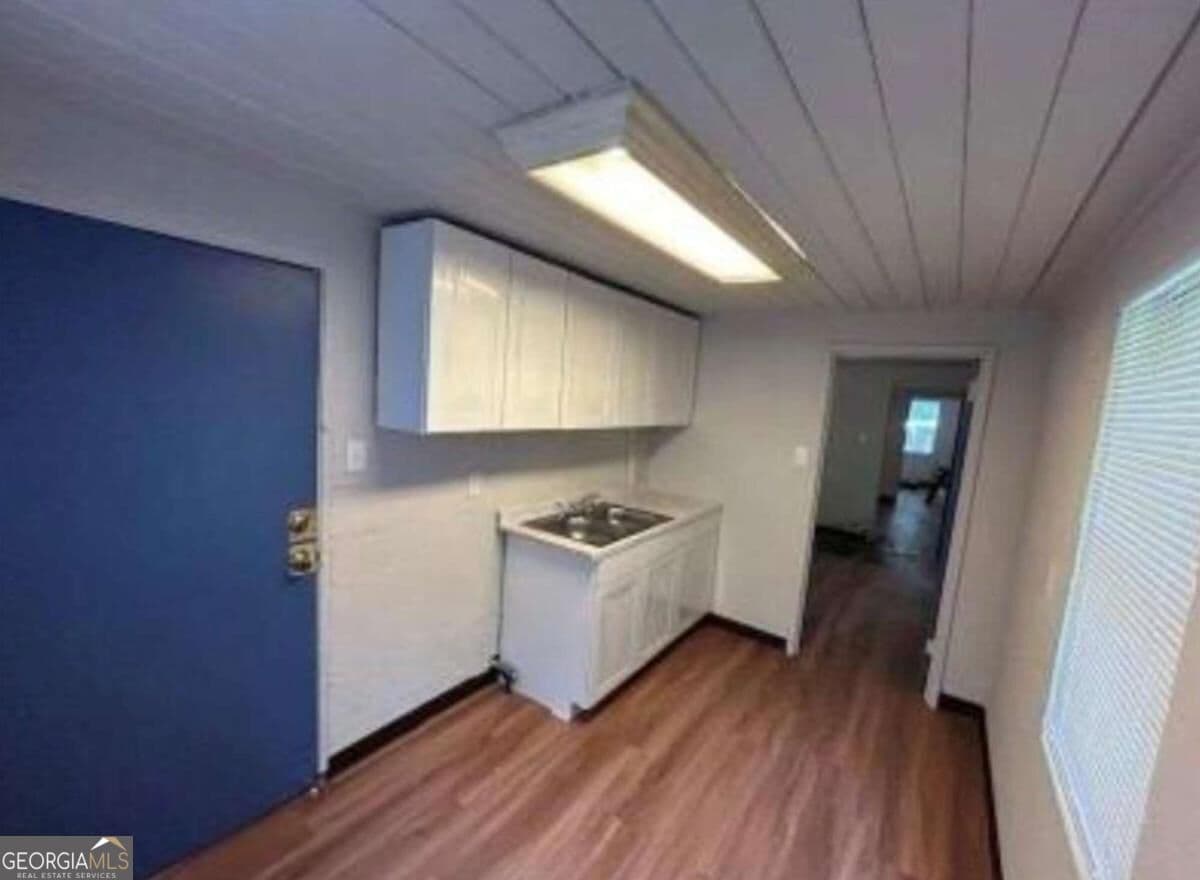 2 bedroom, 1 bathroom duplex for rent at 1520 East Society Av B, Albany, GA 31705 for $500 a month