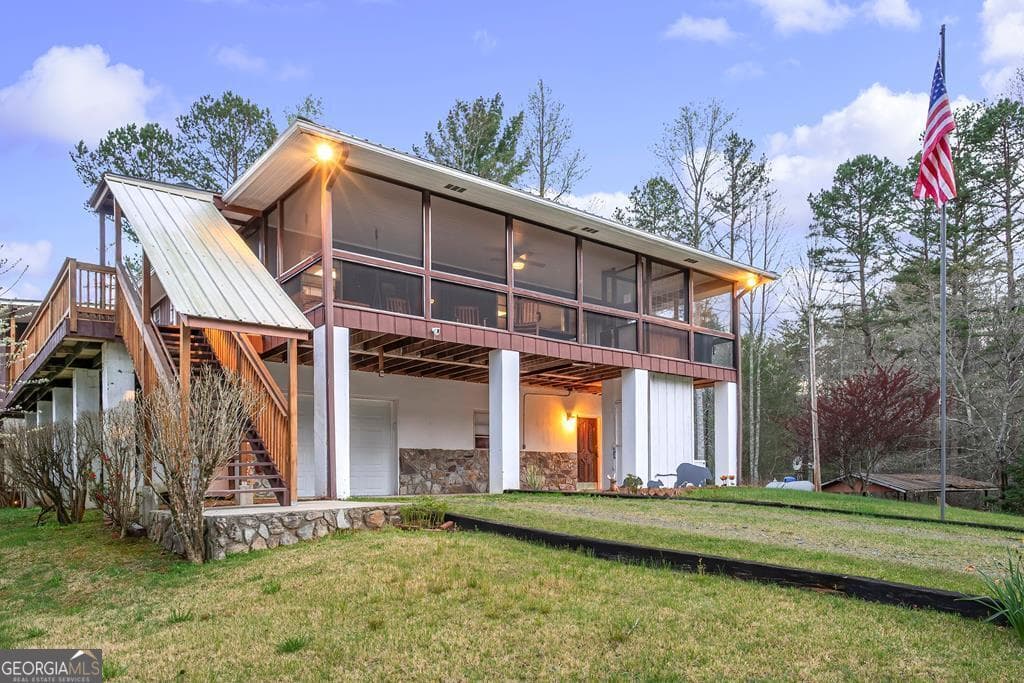 3 bedroom, 3 bathroom, 2,880 sq ft single family residence for sale at 2669 Weaver Creek Road, Blue Ridge, GA 30513