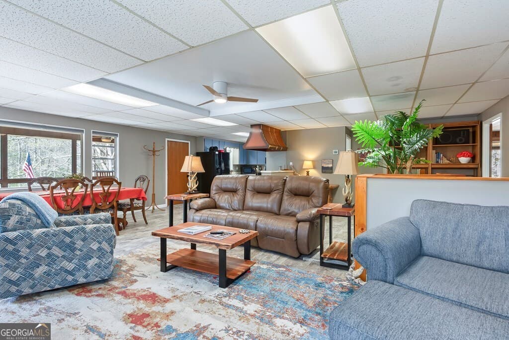 3 bedroom, 3 bathroom, 2,880 sq ft single family residence for sale at 2669 Weaver Creek Road, Blue Ridge, GA 30513 — photo 4