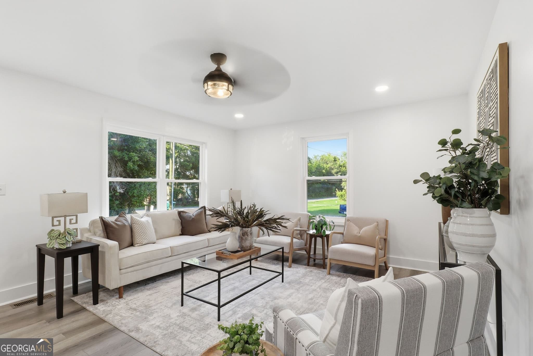 3 bedroom, 2 bathroom, 1,584 sq ft single family residence for sale at 711 W James Avenue, Rossville, GA 30741 — photo 5