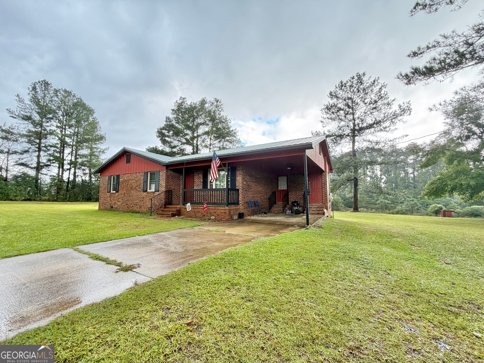2 bedroom, 2 bathroom, 1,096 sq ft single family residence for sale at 1490 N HWY 319, East Dublin, GA 31027 — photo 2