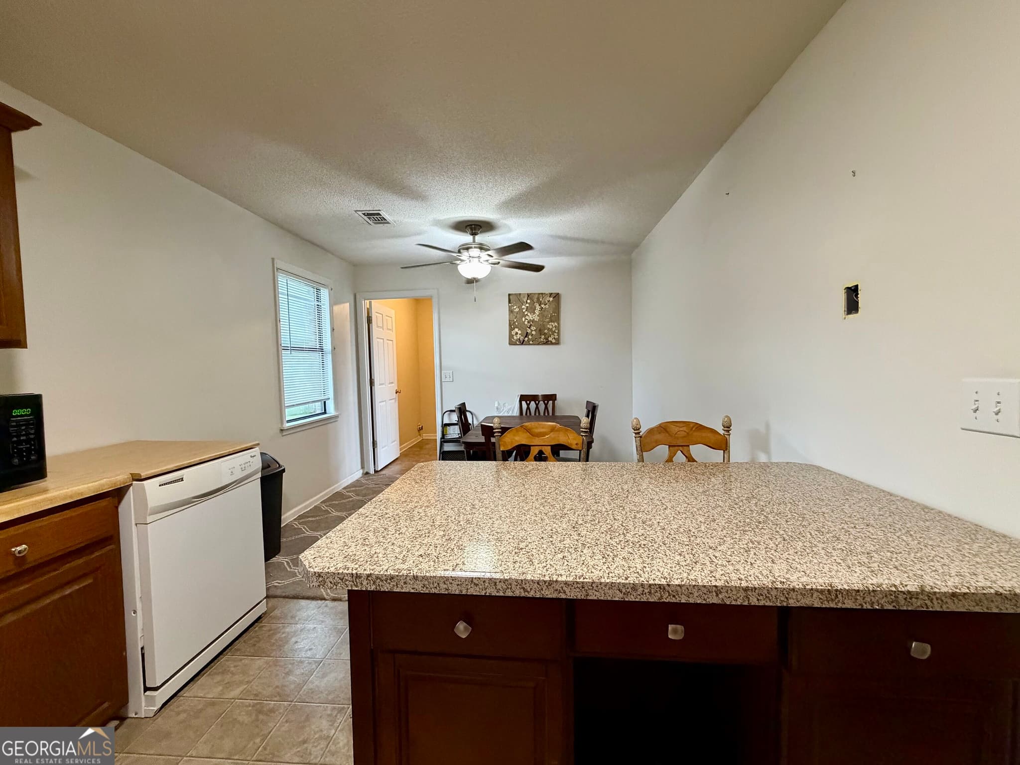 2 bedroom, 2 bathroom, 1,096 sq ft single family residence for sale at 1490 N HWY 319, East Dublin, GA 31027 — photo 10