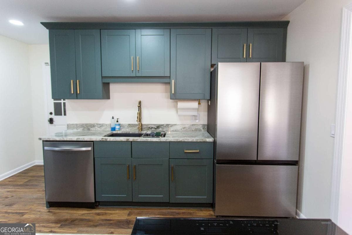 3 bedroom, 2 bathroom, 1,946 sq ft single family residence for sale at 97 Andrea, Baxley, GA 31513 — photo 6