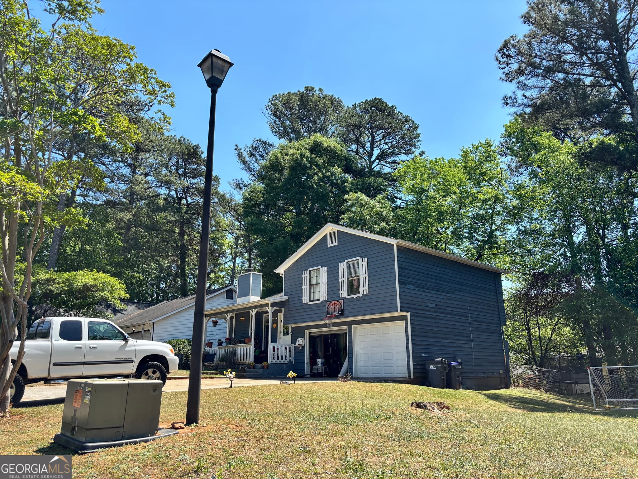 3 bedroom, 2 bathroom, 1,114 sq ft single family residence for sale at 1005 Memory Lane, Lawrenceville, GA 30044