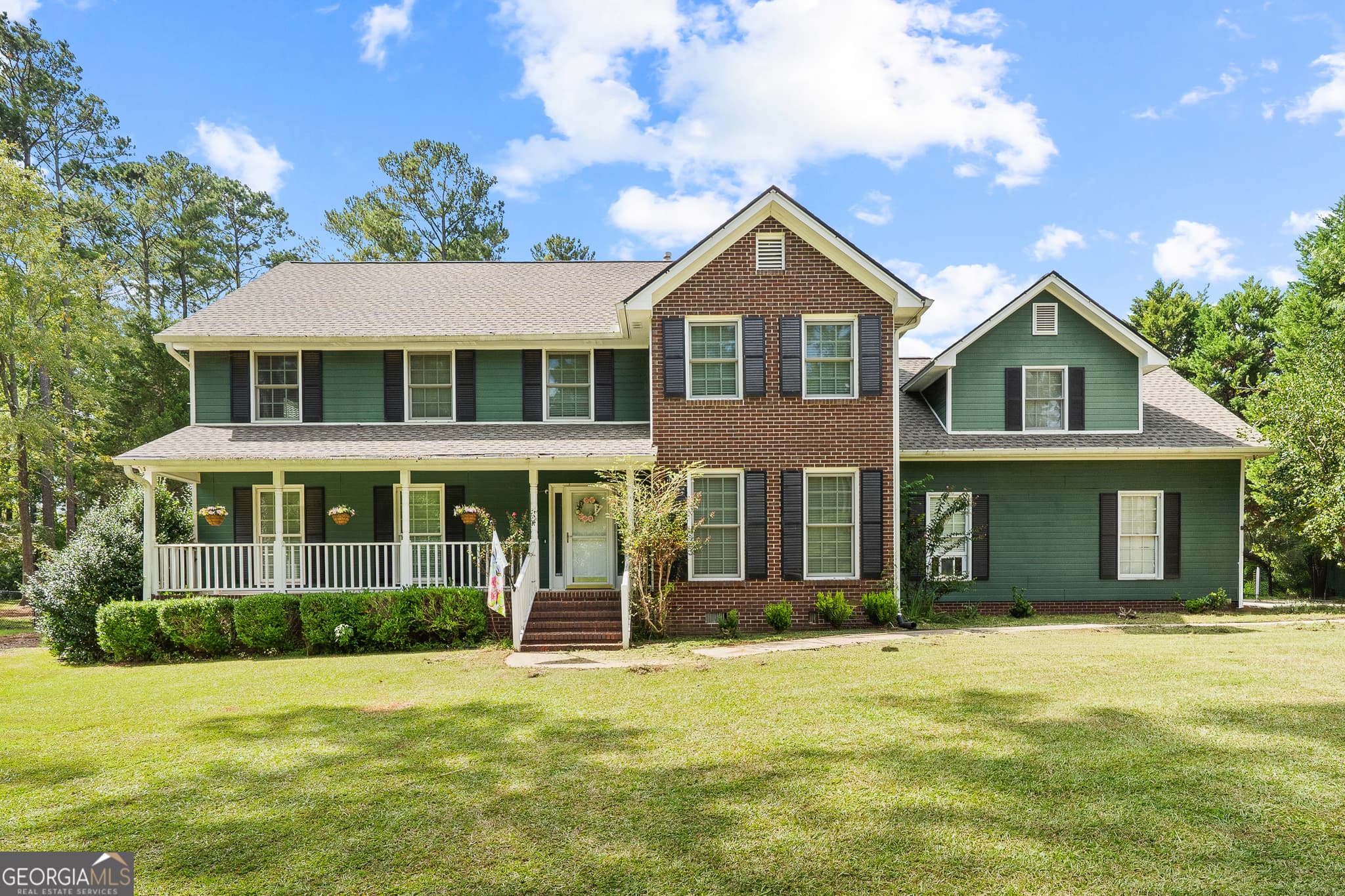 5 bedroom, 3 bathroom, 3,564 sq ft single family residence for sale at 4004 Jeffery Way, Milledgeville, GA 31061 — photo 1 of 31