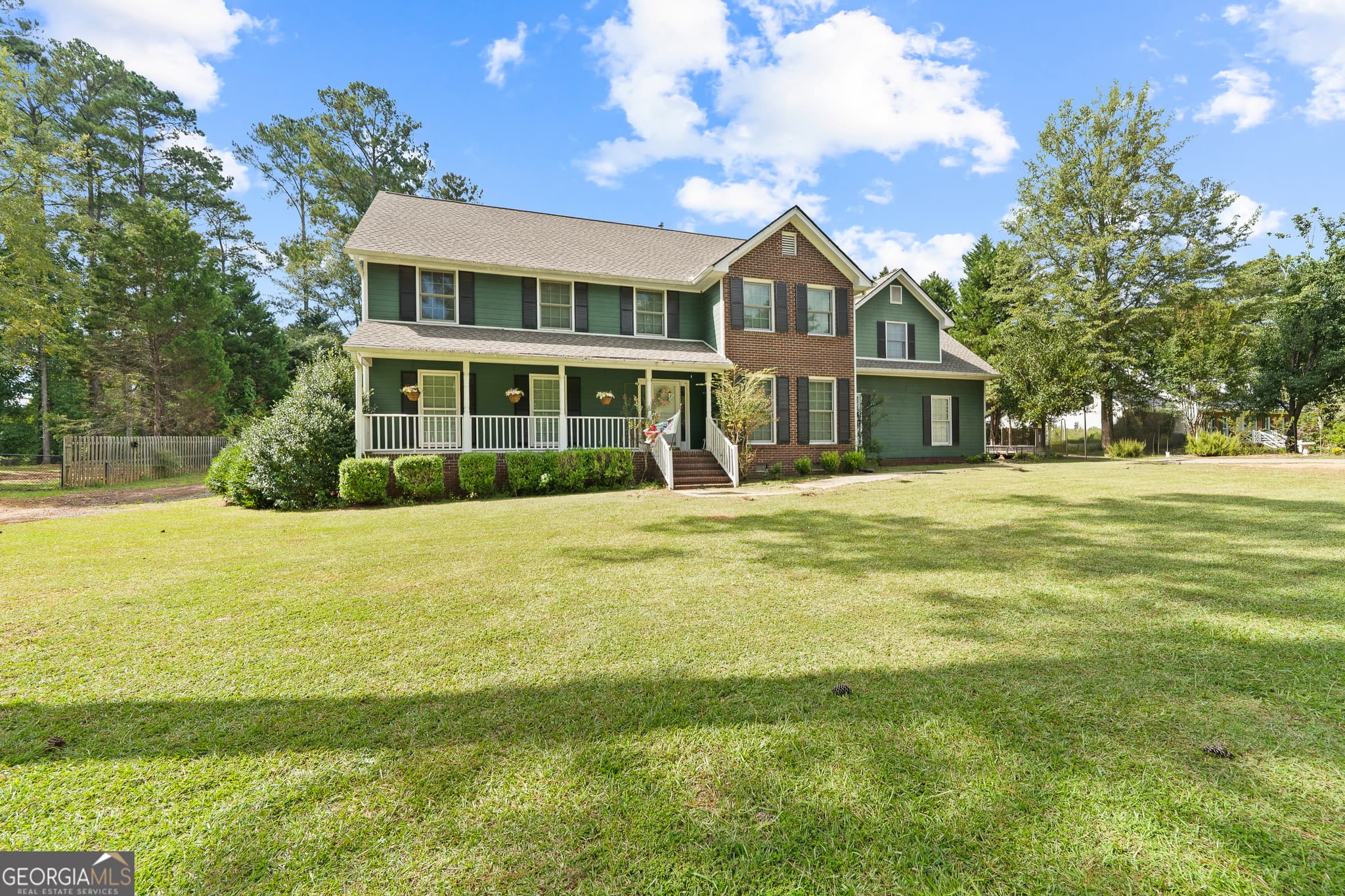 5 bedroom, 3 bathroom, 3,564 sq ft single family residence for sale at 4004 Jeffery Way, Milledgeville, GA 31061 — photo 4
