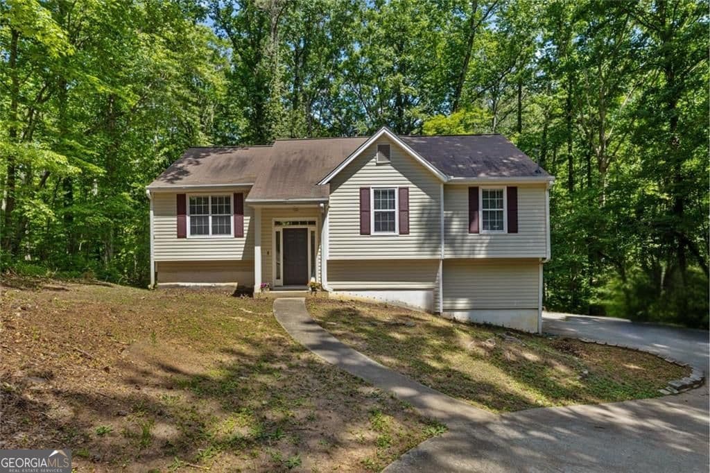 4 bedroom, 2 bathroom, 2,566 sq ft single family residence for sale at 3138 Skyler Court, Douglasville, GA 30135
