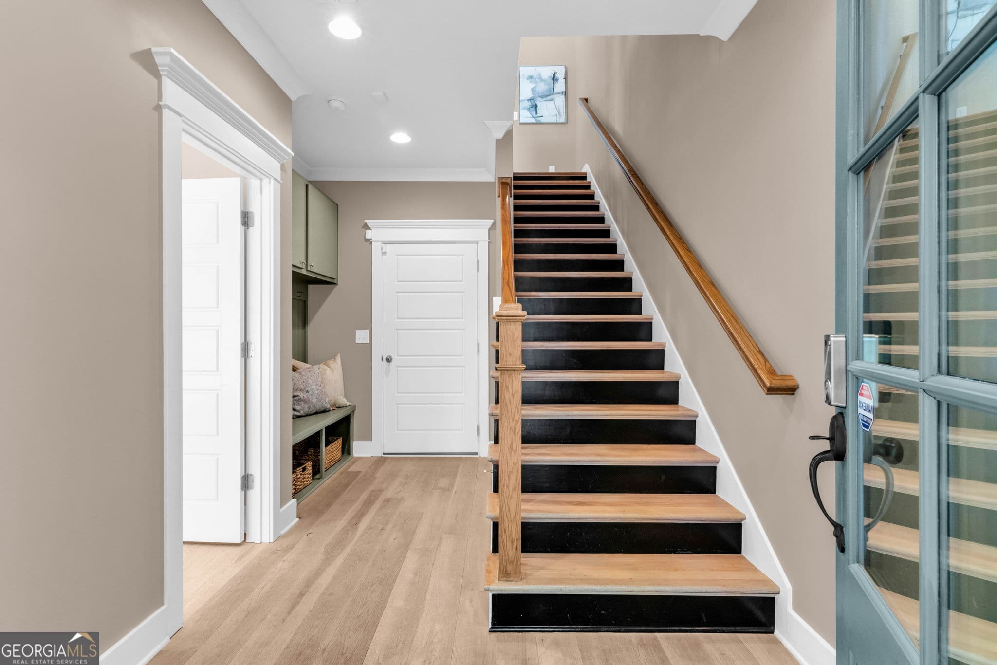 4 bedroom, 4 bathroom, 2,448 sq ft single family residence for sale at 2846 Haven Lane, Decatur, GA 30030 — photo 4