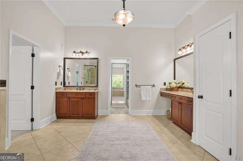 6 bedroom, 5 bathroom, 5,337 sq ft single family residence for sale at 909 Landsdowne Cove, Canton, GA 30115 — photo 10