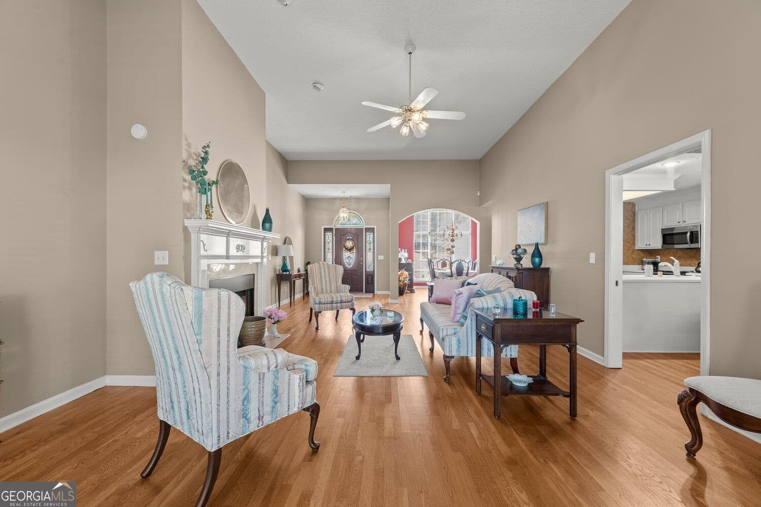 3 bedroom, 3.5 bathroom, 2,932 sq ft single family residence for sale at 175 Waters Edge Drive, Lizella, GA 31052 — photo 10