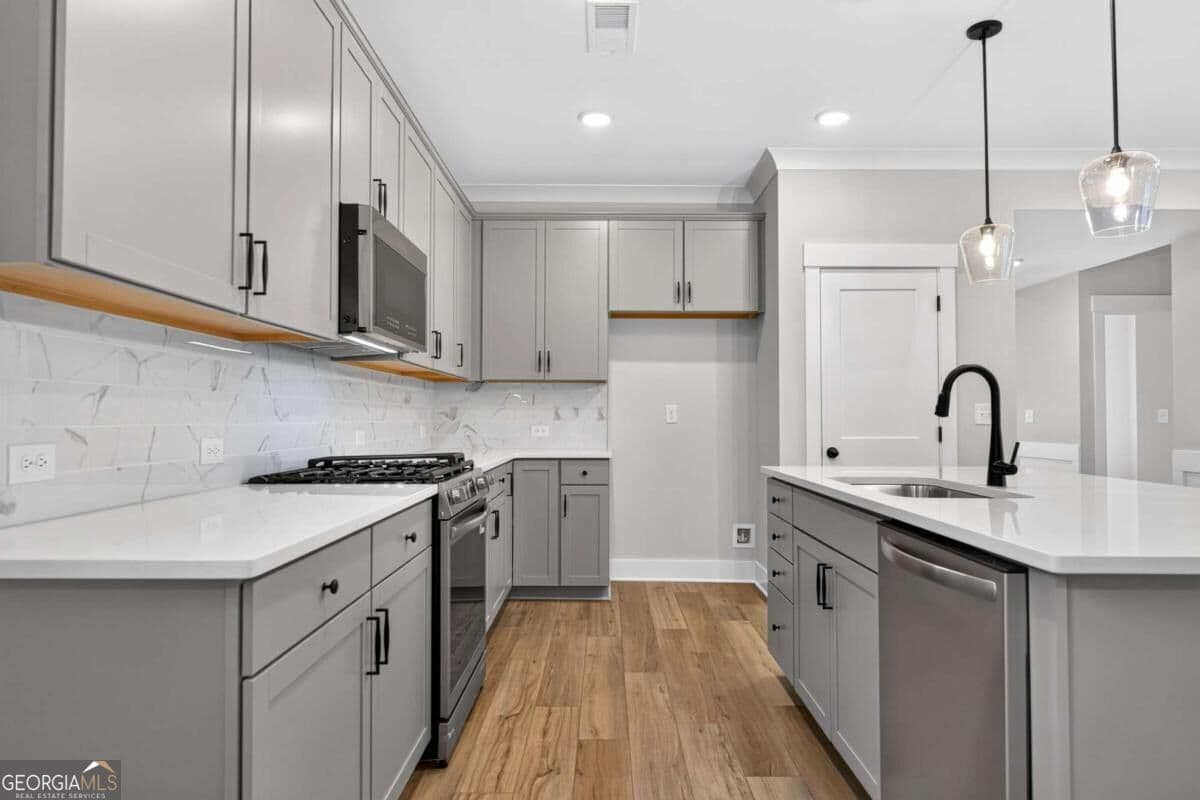 4 bedroom, 4 bathroom, 2,749 sq ft single family residence for sale at 143 Marble Tree Way, Ball Ground, GA 30107 — photo 8