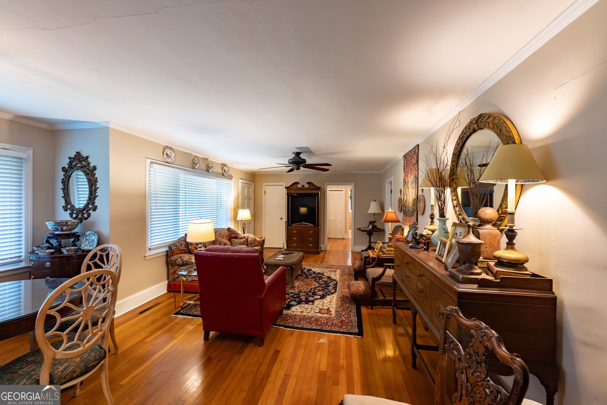 4 bedroom, 2 bathroom, 1,593 sq ft single family residence under contract at 802 Avalon Road, Thomaston, GA 30286 — photo 6